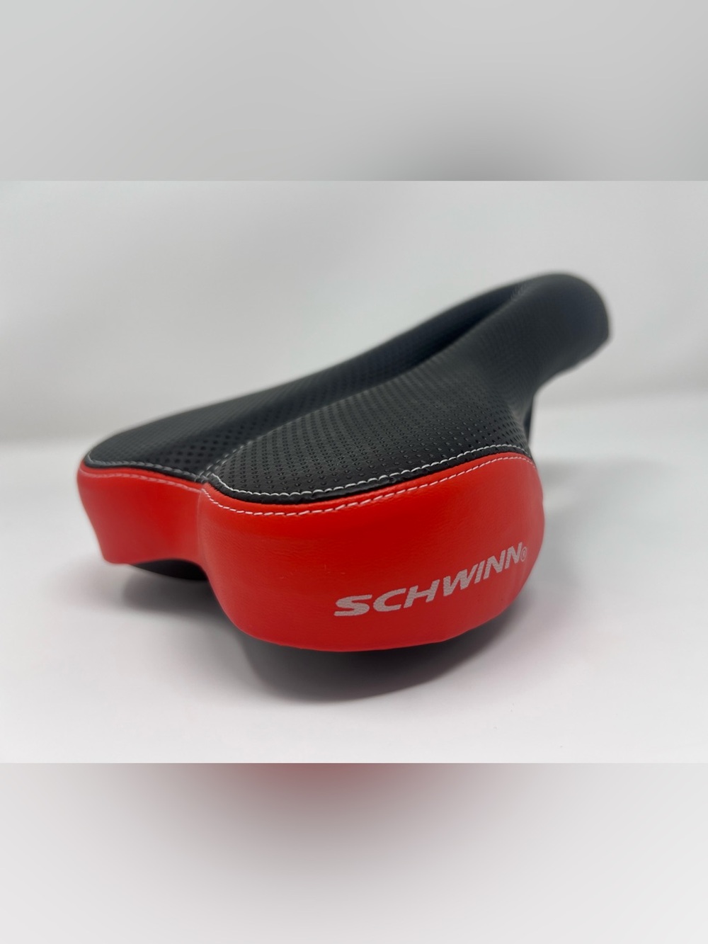 Schwinn VA6508 Cutaway Comfort Bicycle Saddle Seat Black/Red Universal Fit